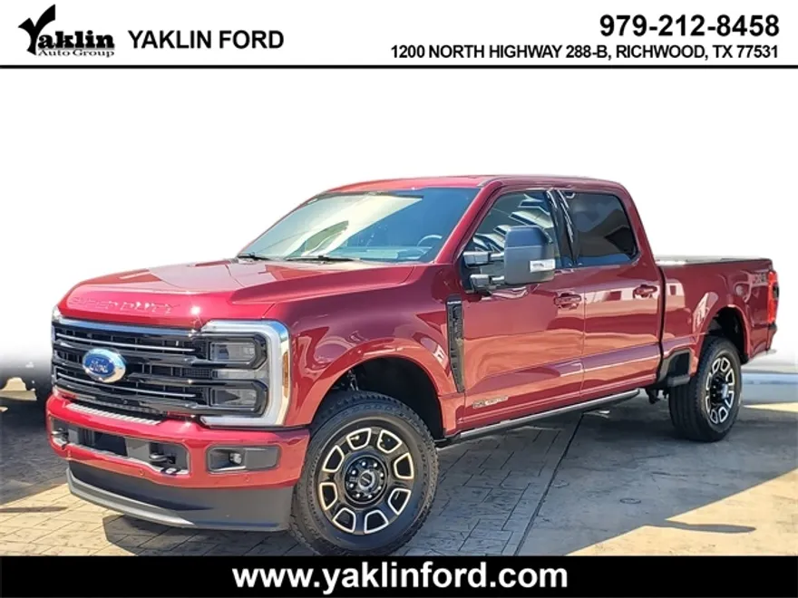 2025 Ford F-250 Platinum photo 1