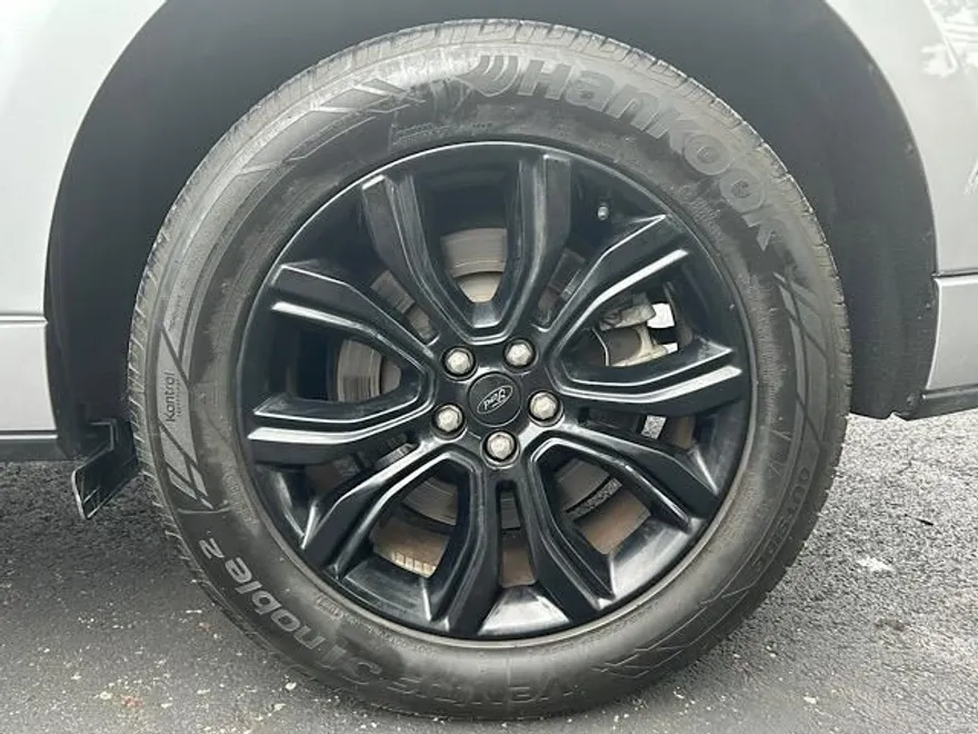 2023 Ford Edge SE photo 37