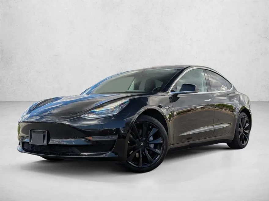 2019 Tesla Model 3 Standard Range Plus photo 1