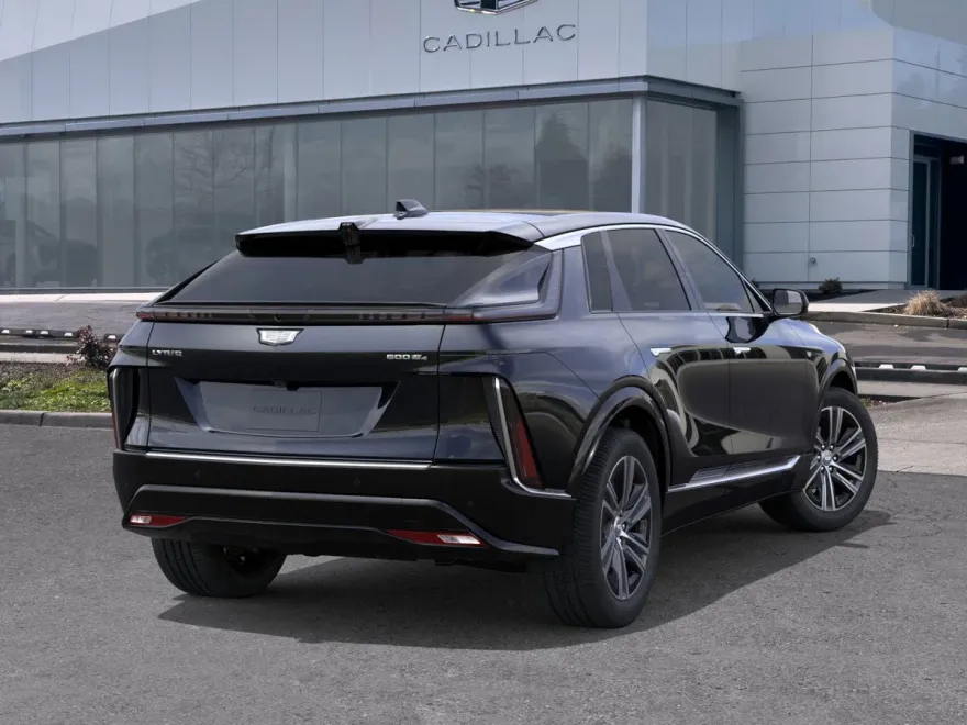 2026 Cadillac Lyriq Luxury photo 1