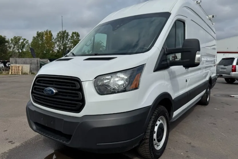 2019 Ford Transit Van photo 1