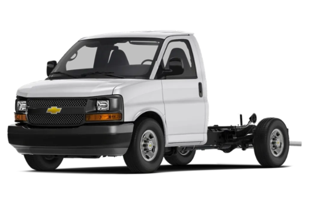 2018 Chevrolet Express 3500 Work Van Cutaway photo 1