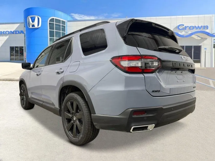 2025 Honda Pilot Black Edition photo 1