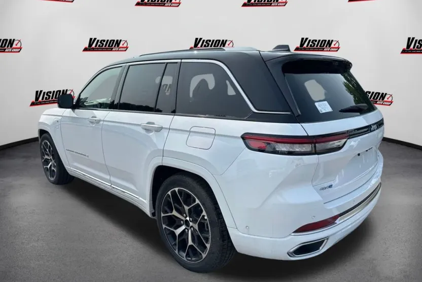 2023 Jeep Grand Cherokee Summit Reserve 4xe photo 1