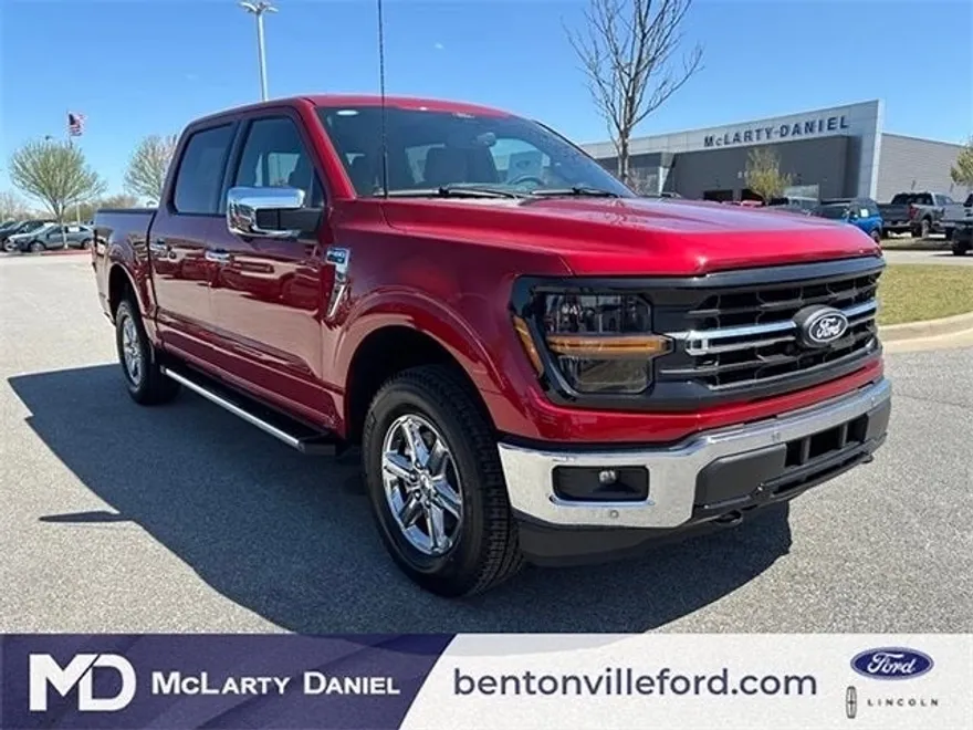 2025 Ford F-150 XLT photo 1