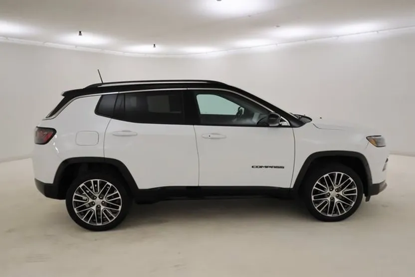 2022 Jeep Compass Limited photo 1