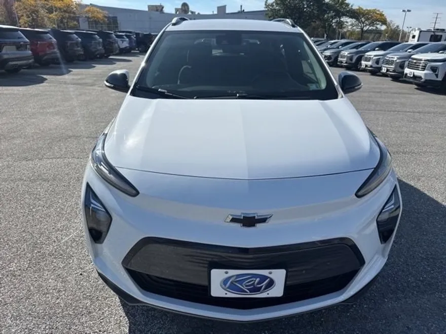 2023 Chevrolet Bolt EUV photo 1