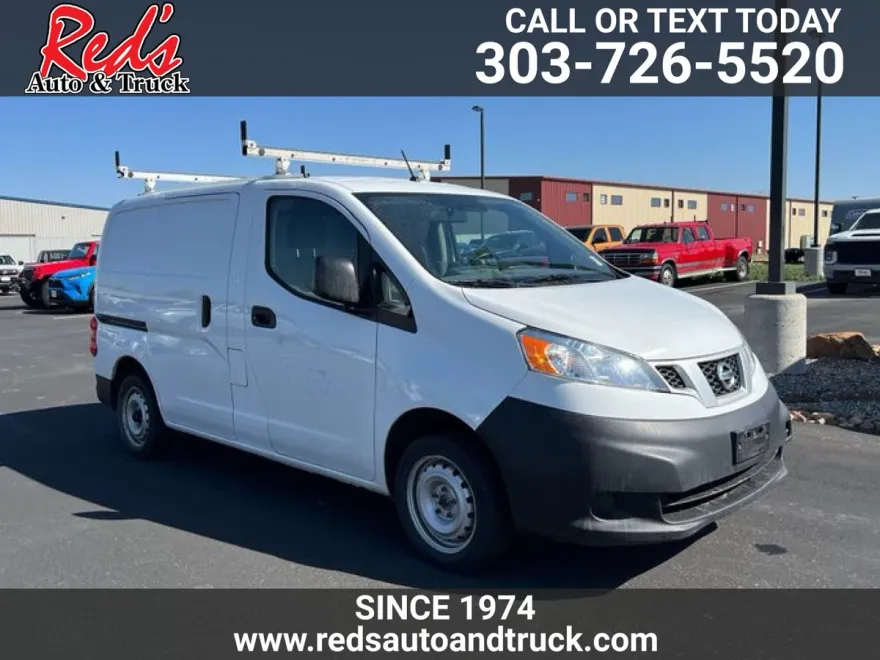 2019 Nissan NV200 S photo 1