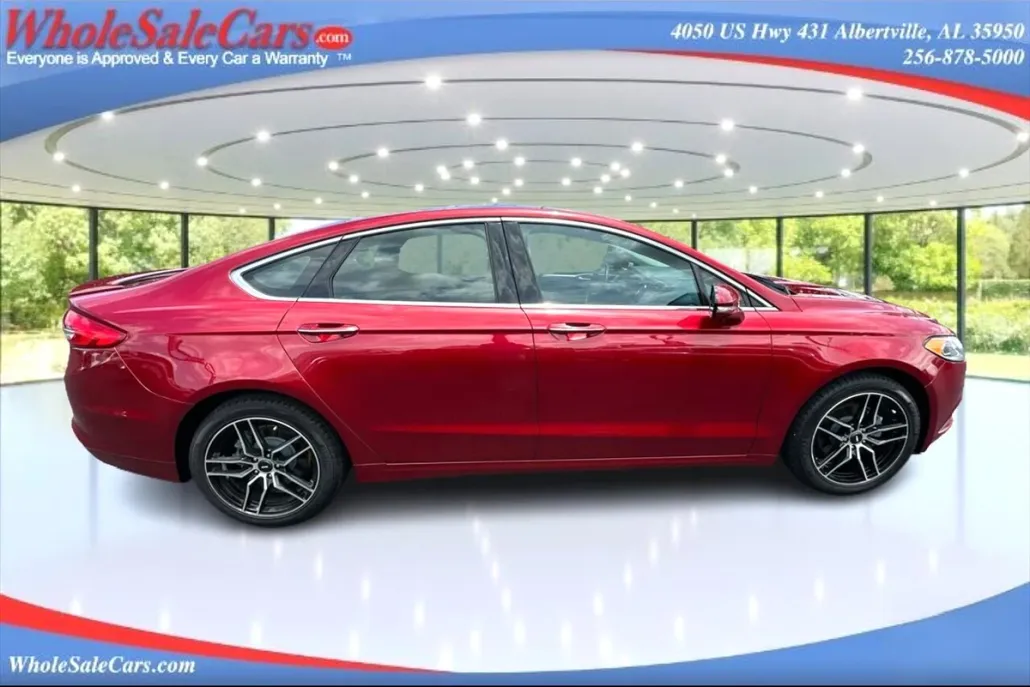 2017 Ford Fusion SE photo 1