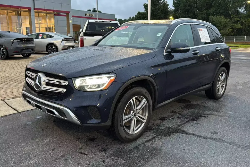 2021 Mercedes Benz GLC 300 photo 1