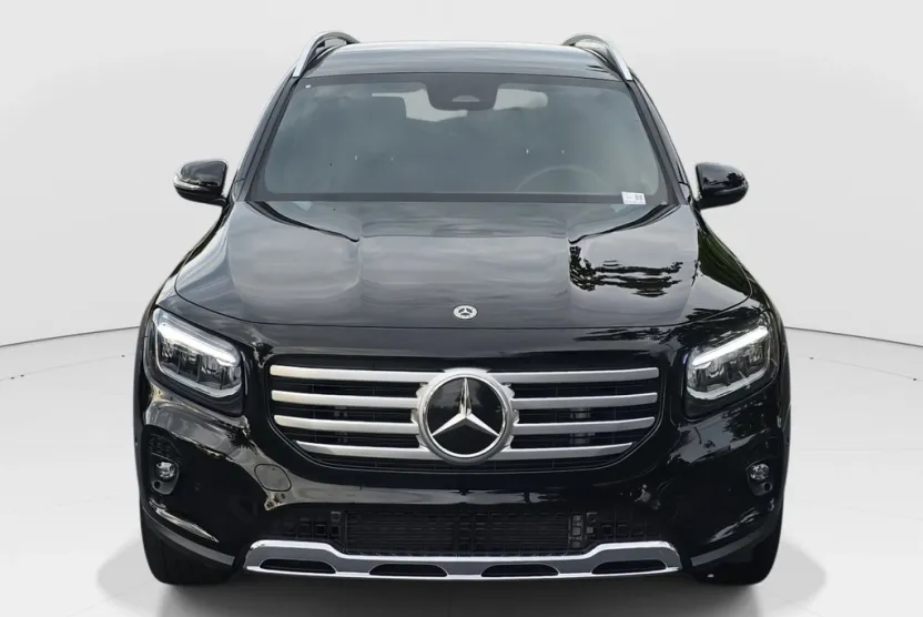 2025 Mercedes Benz GLB 250 photo 1