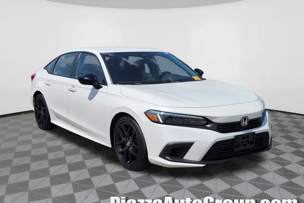 2022 Honda Civic Sport photo 1