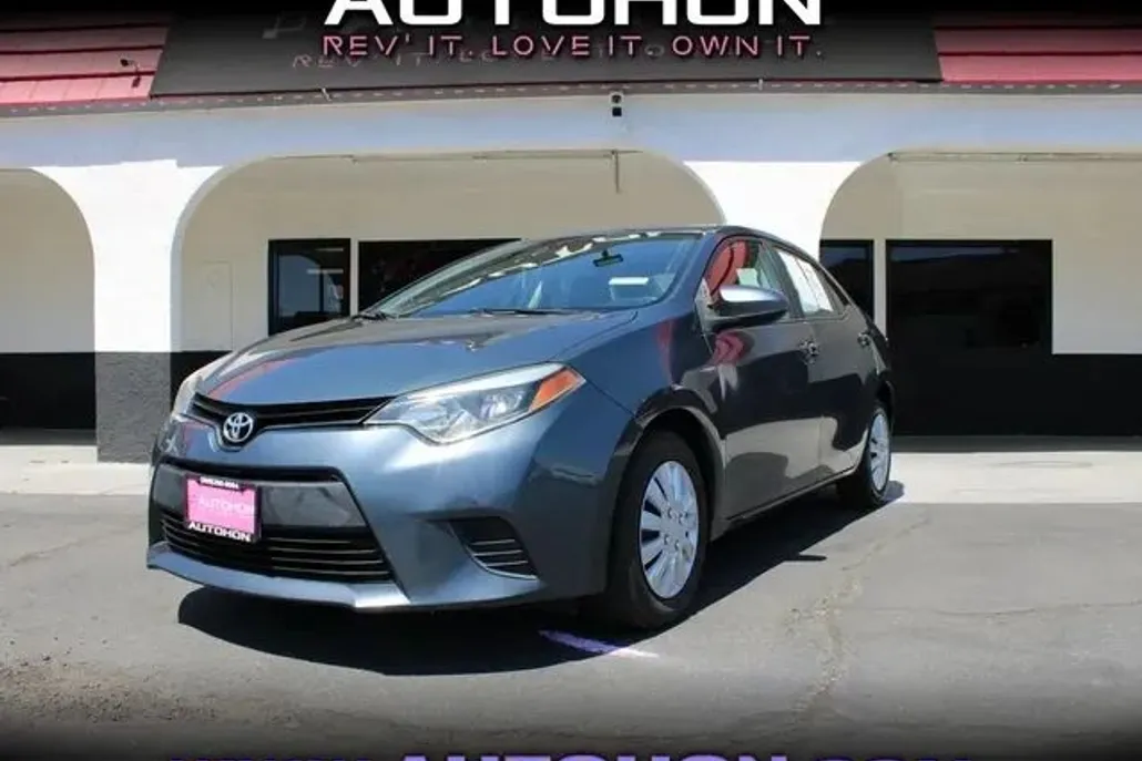 2016 Toyota Corolla L photo 1