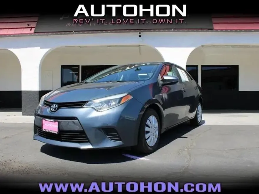 2016 Toyota Corolla L photo 1