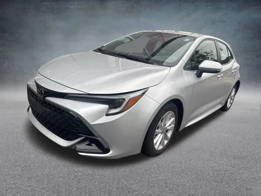 2024 Toyota Corolla SE photo 1
