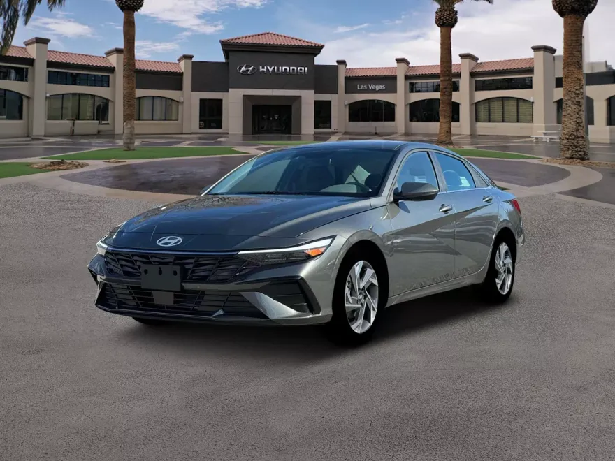 2025 Hyundai Elantra SEL Convenience photo 1