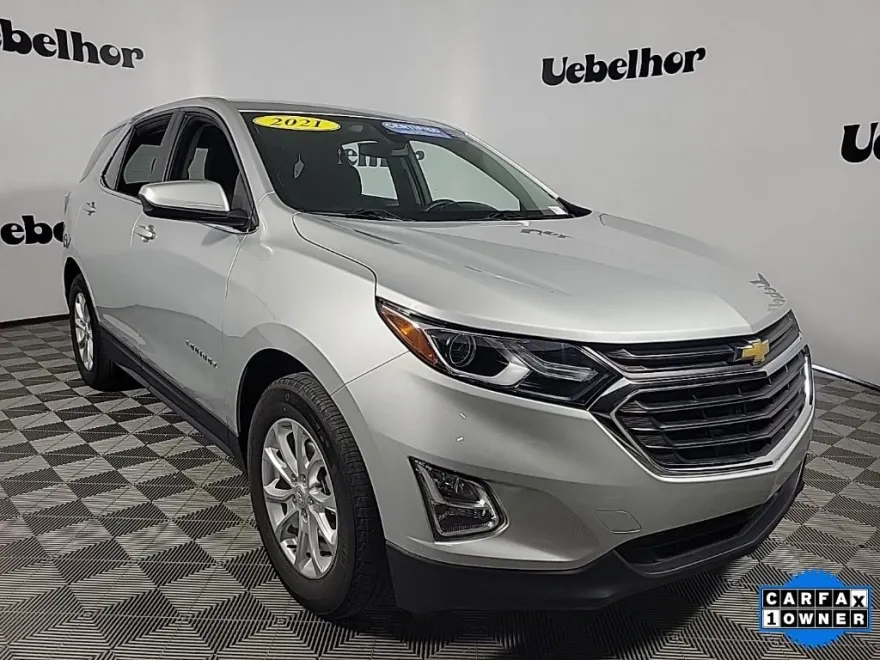 2021 Chevrolet Equinox LT photo 1