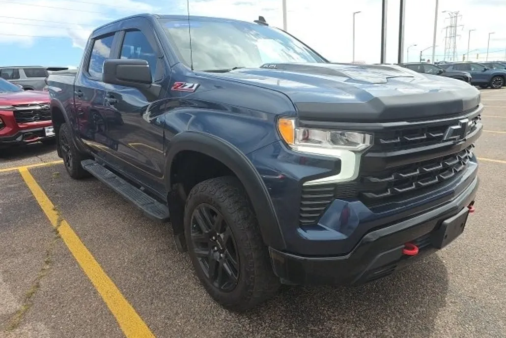 2022 Chevrolet Silverado 1500 LT Trail Boss photo 1