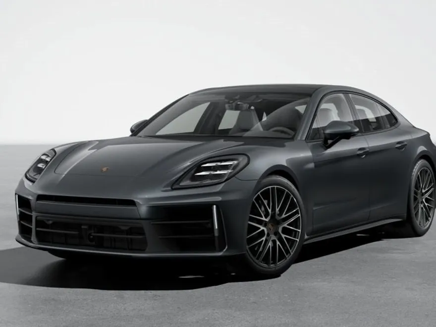 2025 Porsche Panamera 4 photo 1