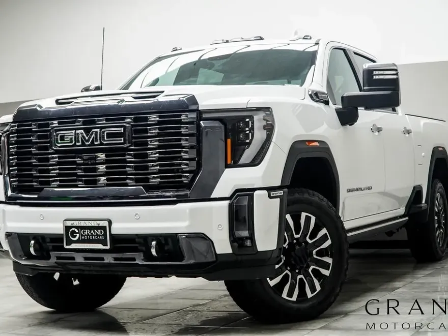 2024 Gmc Sierra HD Denali Ultimate photo 1