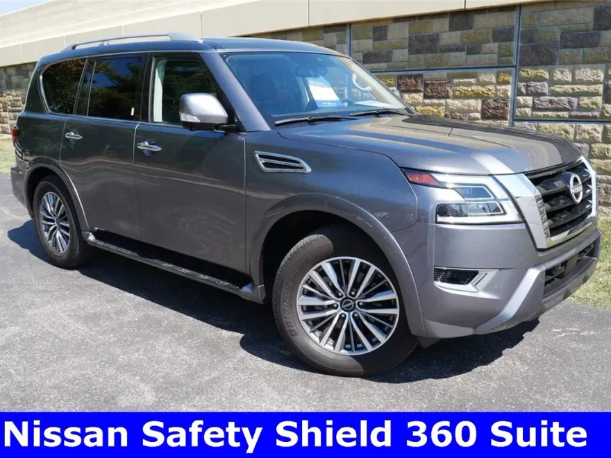 2024 Nissan Armada SL photo 1