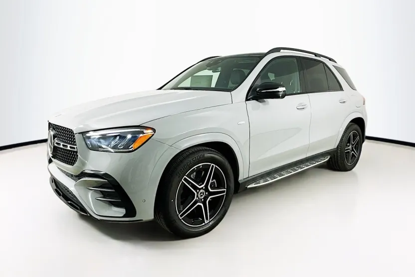 2025 Mercedes Benz GLE 450e 4MATIC photo 1