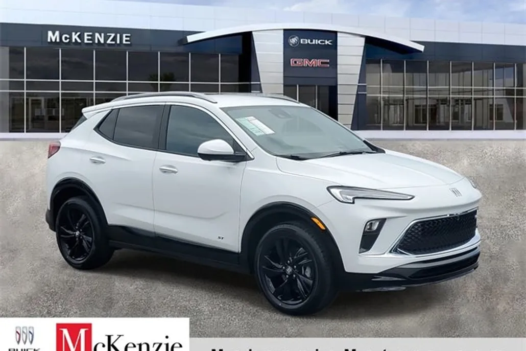 2026 Buick Encore GX Sport Touring photo 1