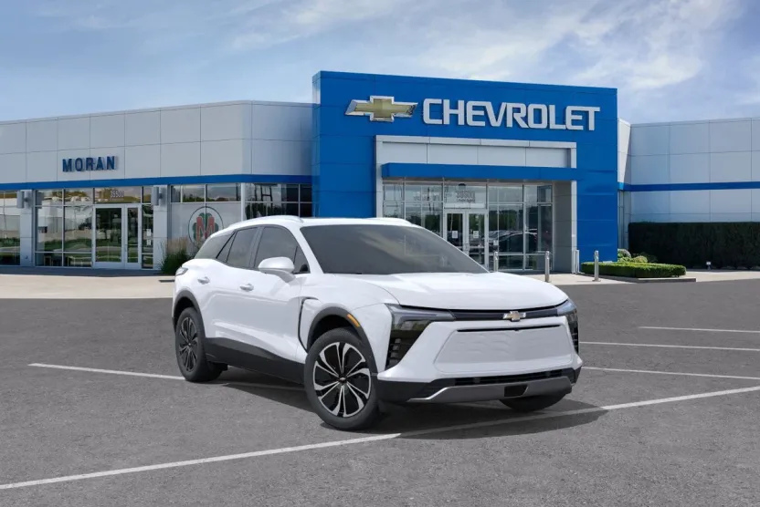 2026 Chevrolet Blazer EV photo 1