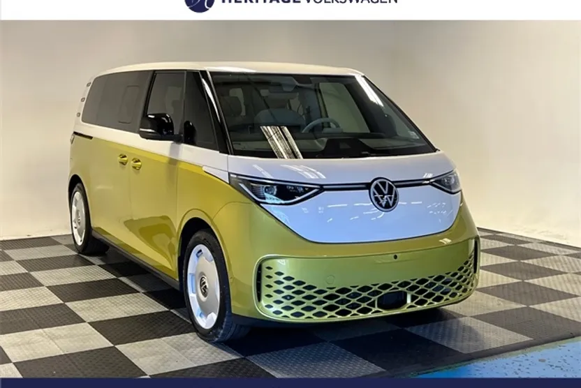 2025 Volkswagen ID. Buzz photo 1