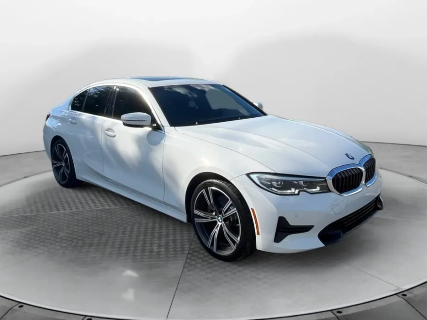 2021 Bmw 330i photo 1