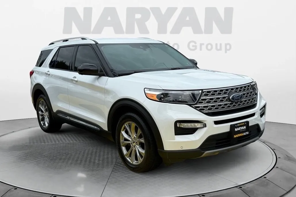 2022 Ford Explorer Limited photo 1
