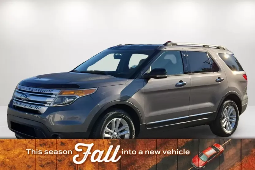 2013 Ford Explorer XLT photo 1