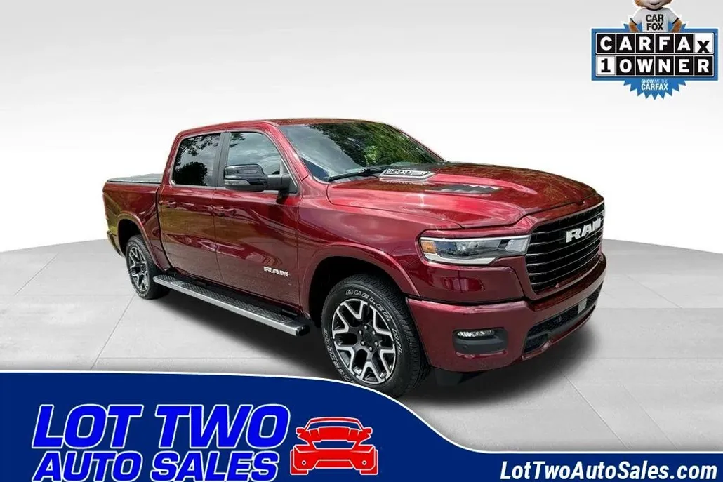 2025 Ram 1500 Laramie photo 1