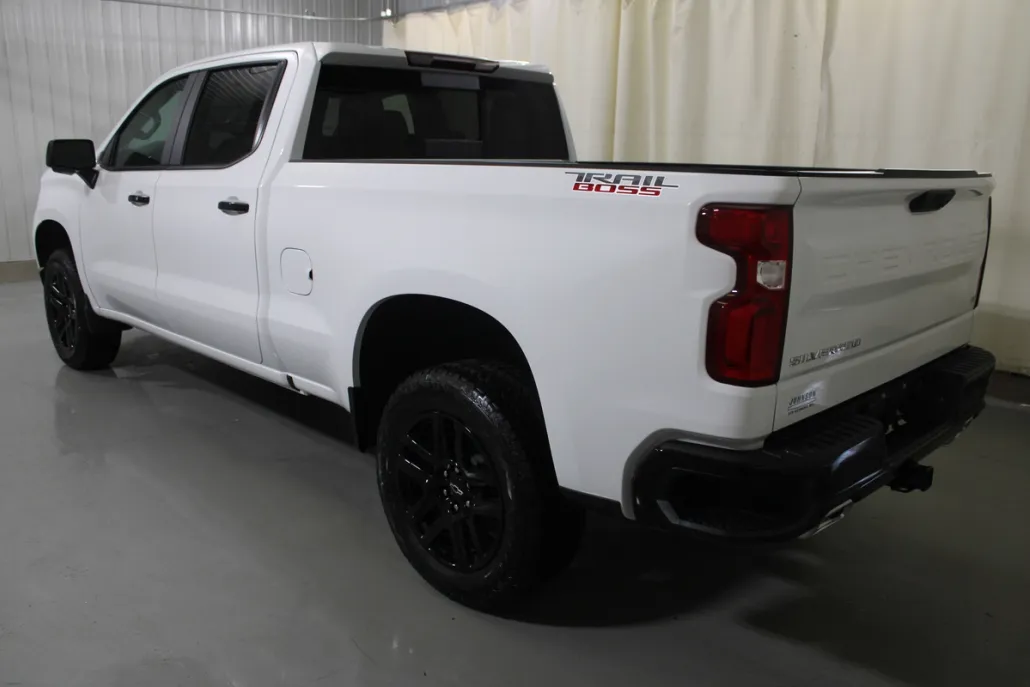 2026 Chevrolet Silverado 1500 LT Trail Boss photo 1