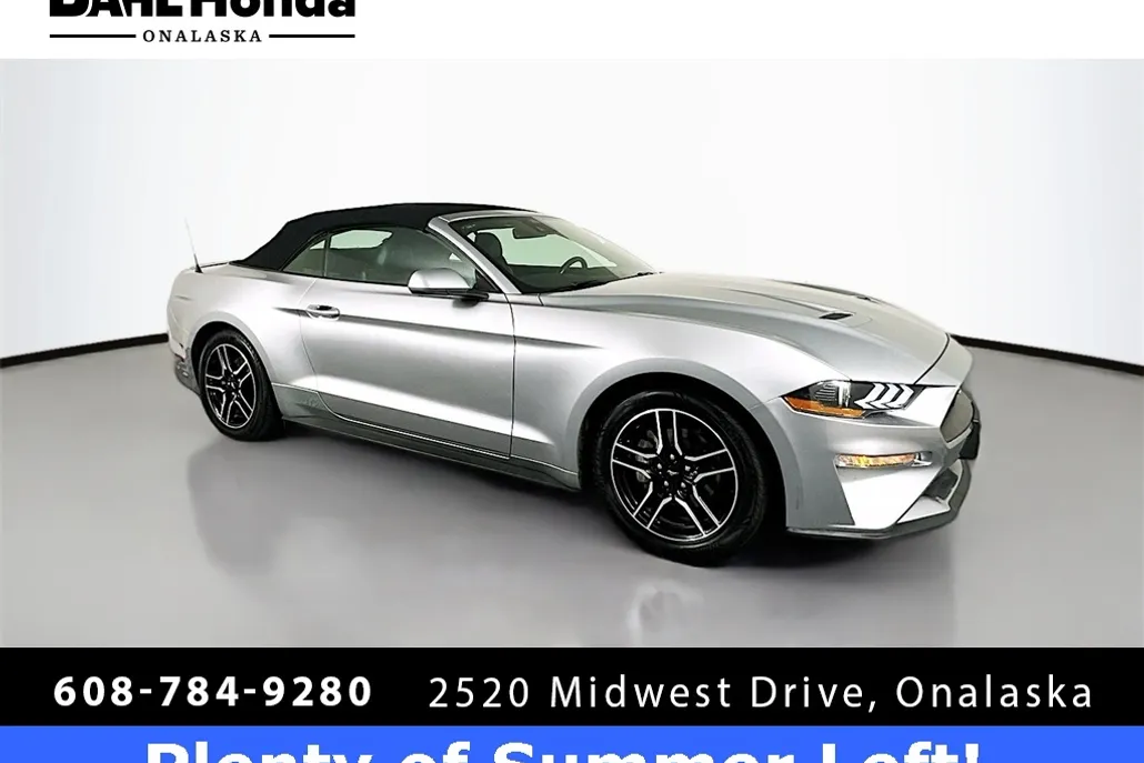 2022 Ford Mustang EcoBoost Premium photo 1