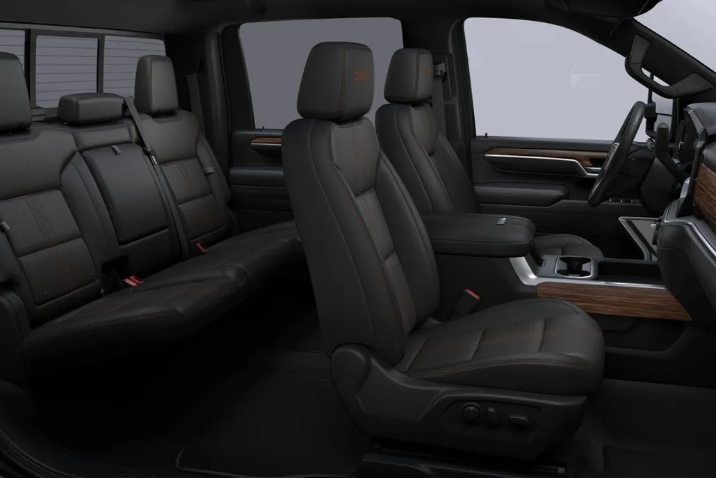 2025 Chevrolet Silverado 3500HD High Country photo 1