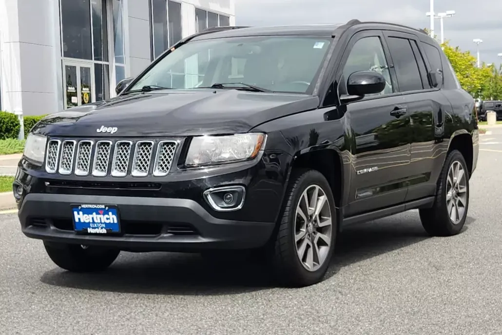 2016 Jeep Compass High Altitude photo 1