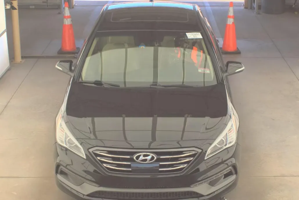 2017 Hyundai Sonata Sport Limited 2.0T photo 1