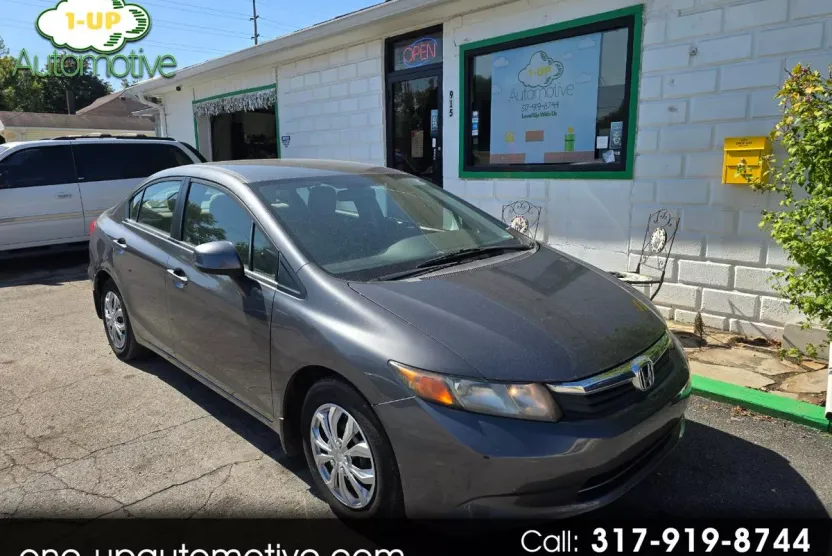 2012 Honda Civic LX photo 1