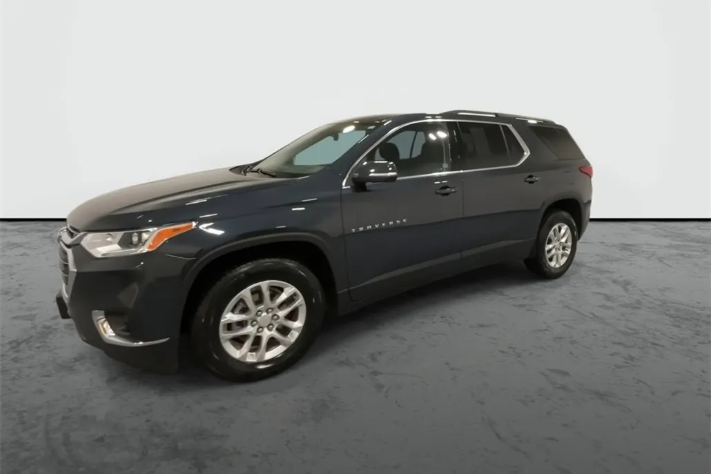 2021 Chevrolet Traverse photo 1