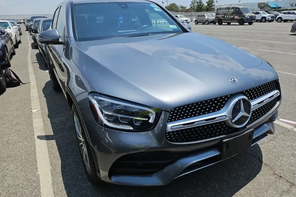 2020 Mercedes Benz GLC 300 4MATIC Coupe photo 1