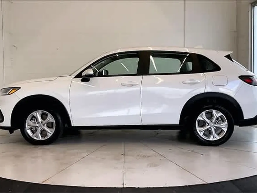 2023 Honda HR-V LX photo 1