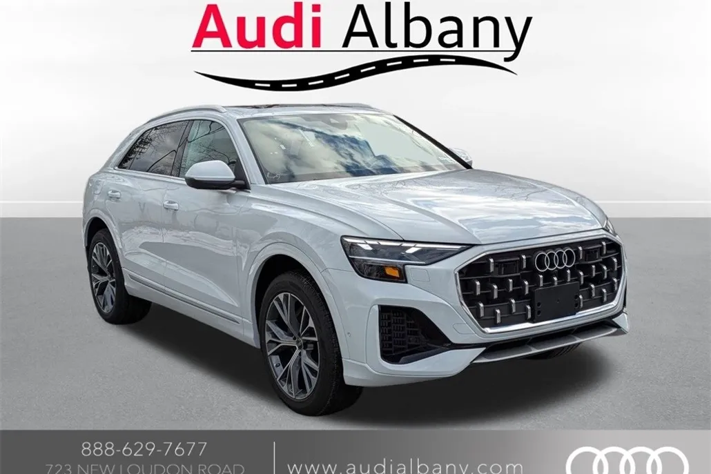 2025 Audi Q8 55 Premium Plus photo 1