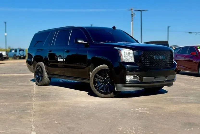 2019 Gmc Yukon XL Denali photo 1