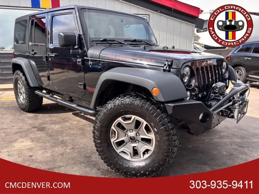 2014 Jeep Wrangler Unlimited Rubicon photo 1