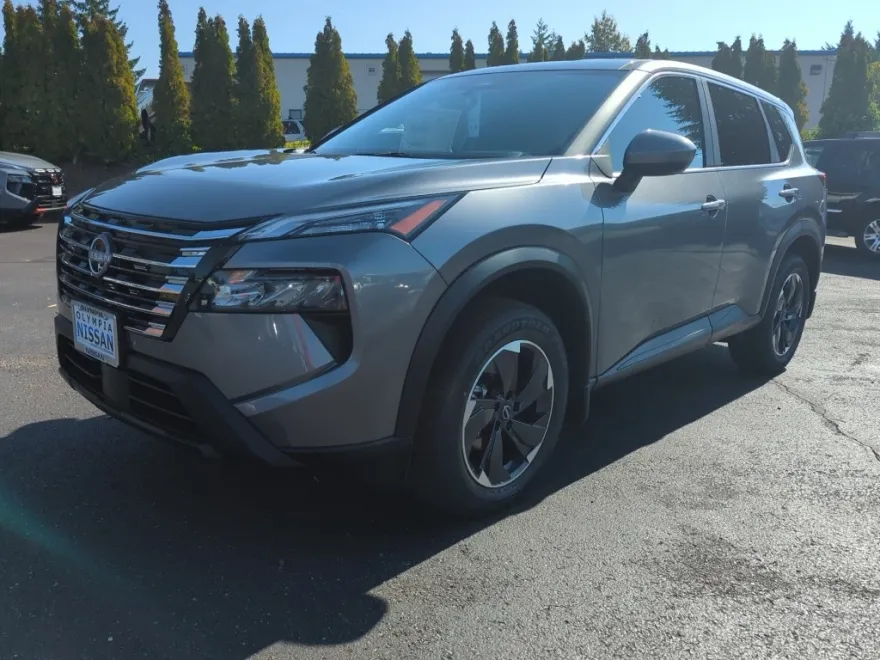 2026 Nissan Rogue SV AWD photo 1