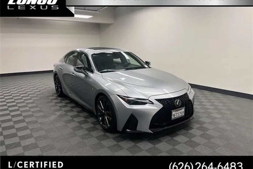 2023 Lexus IS 350 F SPORT photo 1