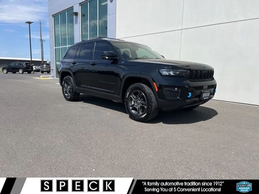 2024 Jeep Grand Cherokee Trailhawk 4xe photo 1