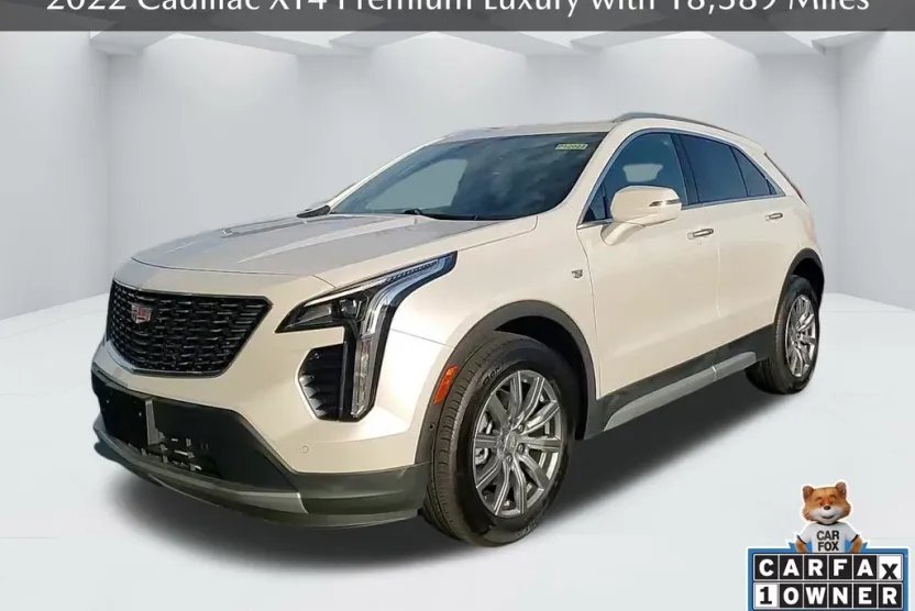 2022 Cadillac XT4 Premium Luxury photo 1