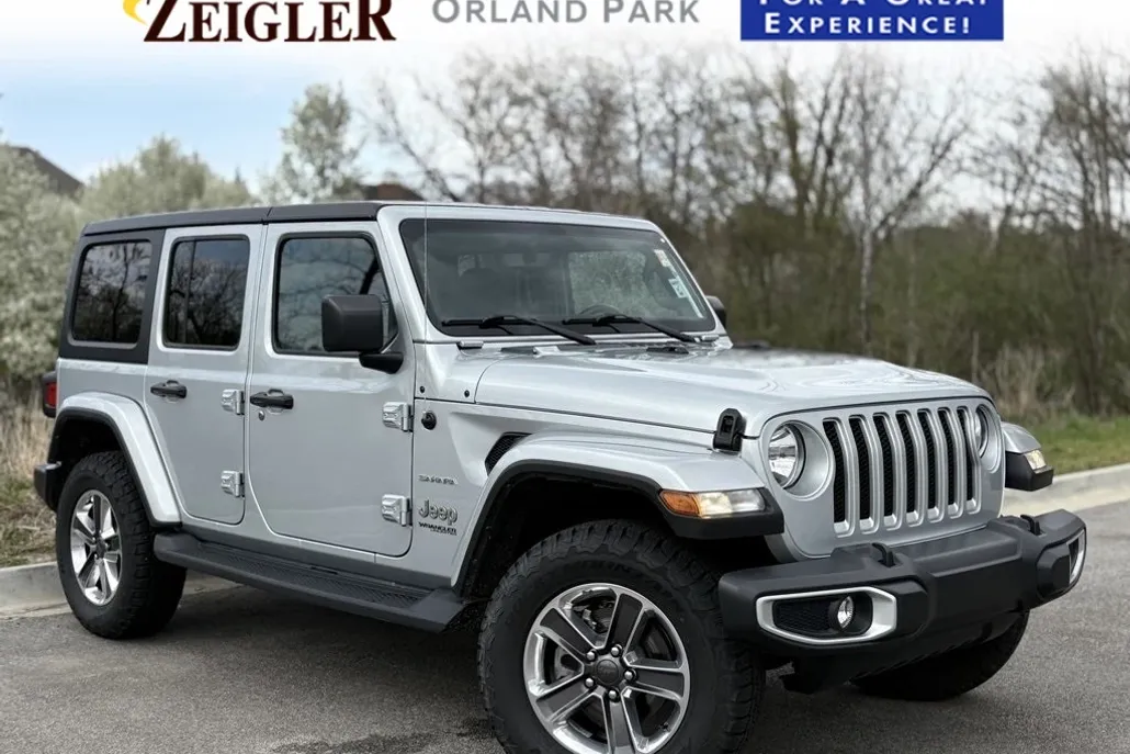 2022 Jeep Wrangler Unlimited Sahara photo 1